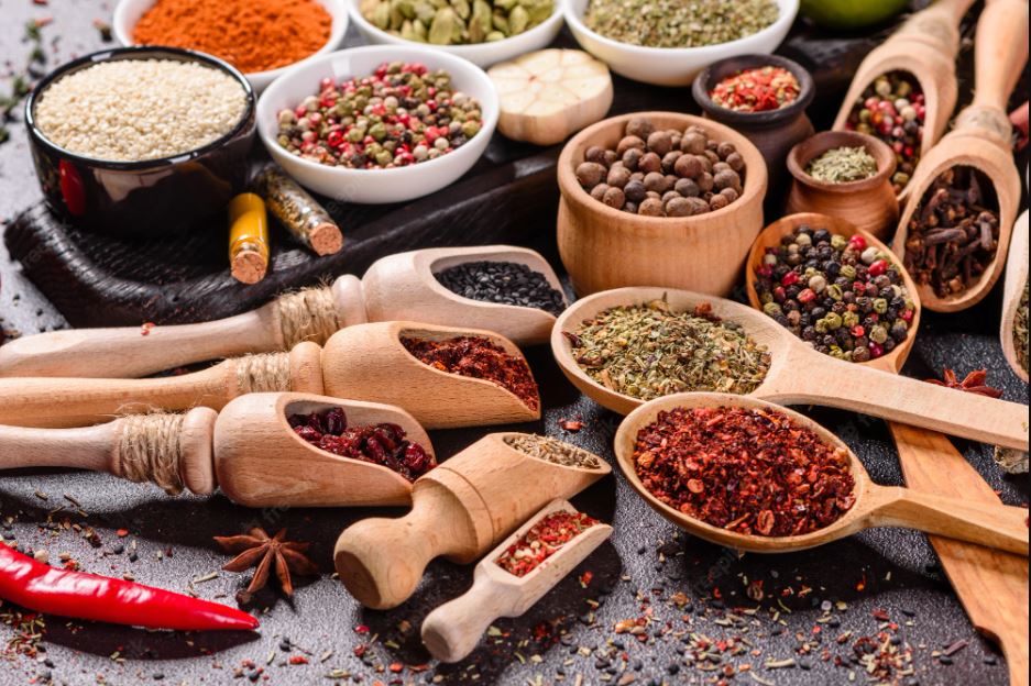 Stock Up Your Kitchen With These 5 Traditional Spices | Aazol